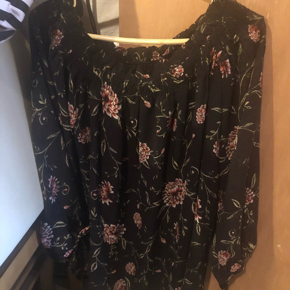 Floral black blouse